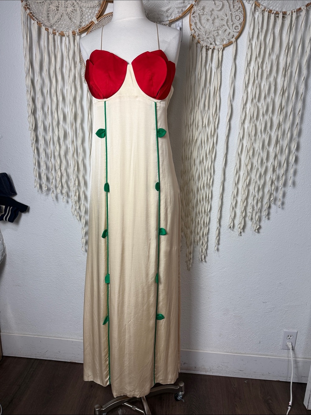 Farm Rio NWT Multicolor Rose Tulip Detail Sleeveless Maxi Dress Size M - Picture 2 of 16